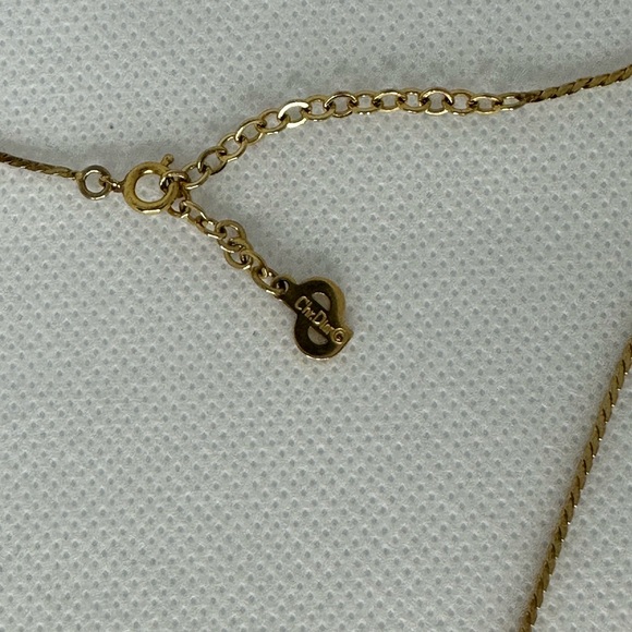 SOLD DIOR RARE VINTAGE GOLD RHINESTONE MINI CD LOGO CHARM ADJUSTABLE NECKLACE - Picture 13 of 15